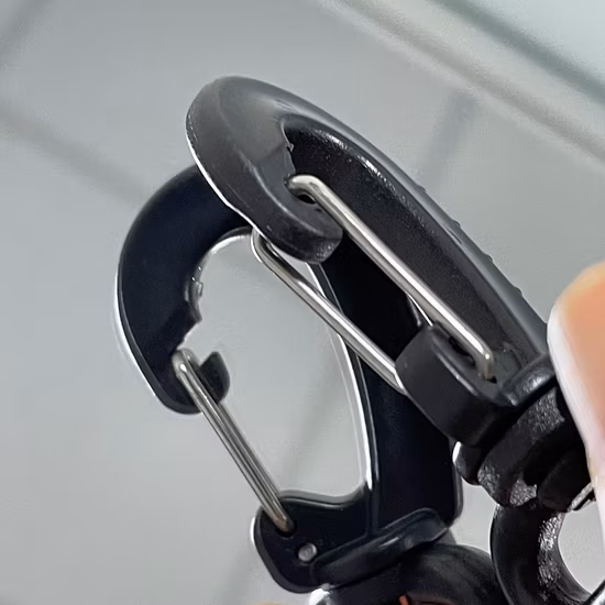 Moschettoni girevoli in plastica all'ingrosso Chiusura con fibbia per cinghie per zaino Accessori per borse da cintura